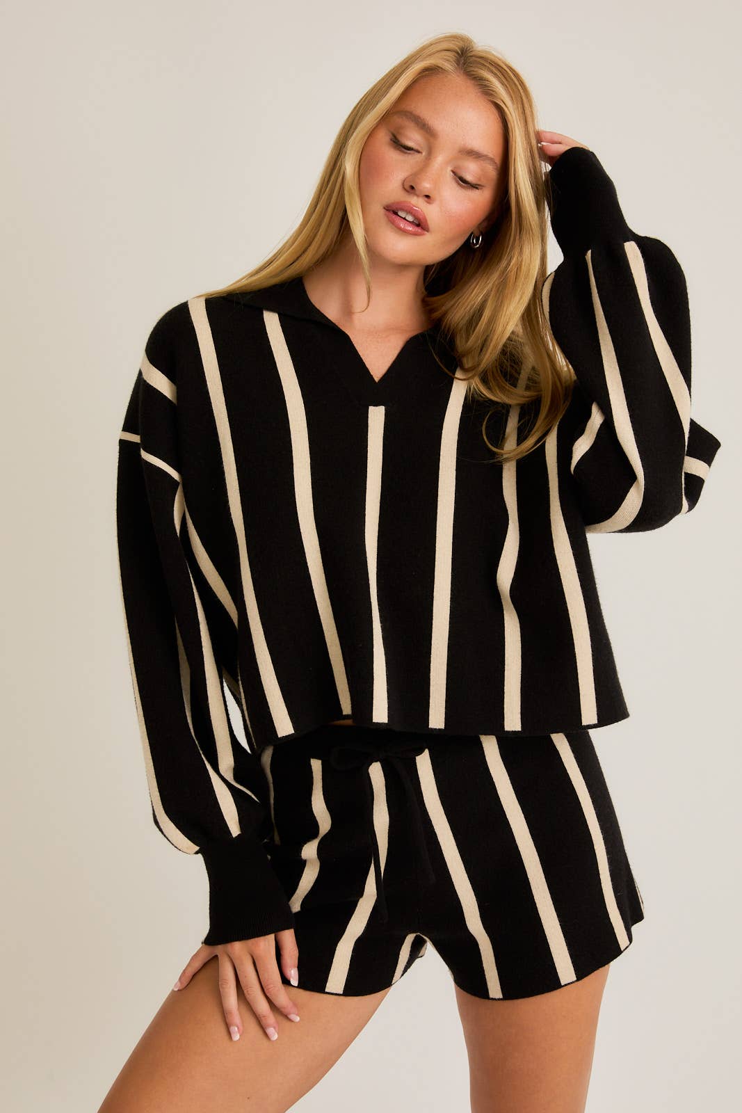 STRIPED SWEATER PULLOVER